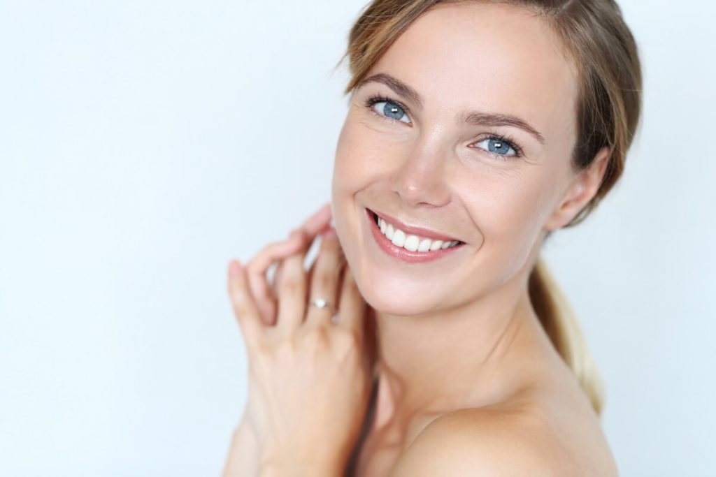 discovering the benefits of professional teeth whitening