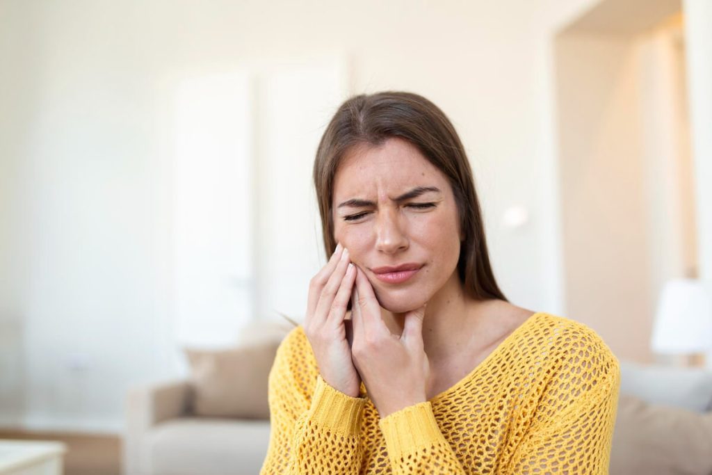 tooth extraction pain addressing concerns about discomfort